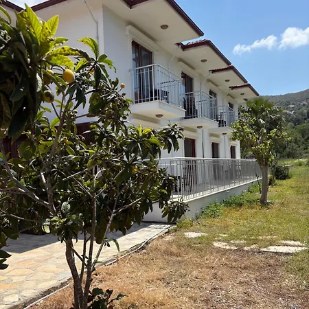 B&B Ebru'ca 셀리미예